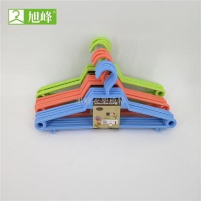 Xufeng factory direct selling plastic color clothes rack new pp material article no. 1093