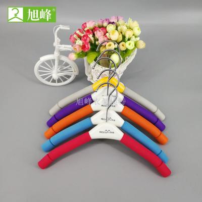 Xufeng factory direct - sale sponge skidproof clothes rack
