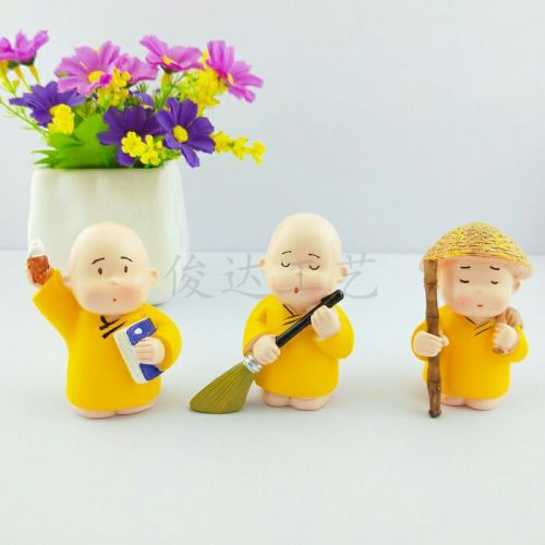 second goods xian second little monk resin crafts car ornaments