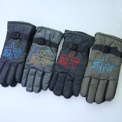 The New winter fleece and thick cotton embroidered word men 's gloves is suing cycling wind - proof and cold mantra warm working gloves