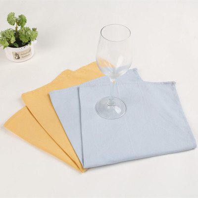 A cotton swab 48x48cm napkin cloth is available at the hotel