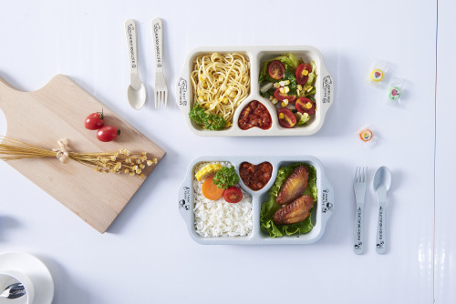 Printing Love Environmental Protection Healthy Wheat Straw Children Household tableware Plate Set with Children‘s Chopsticks Spoon Fork