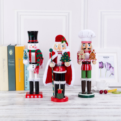 New Christmas wooden handicraft furnishing piece British soldier nutcracker puppet folk handicraft household decoration