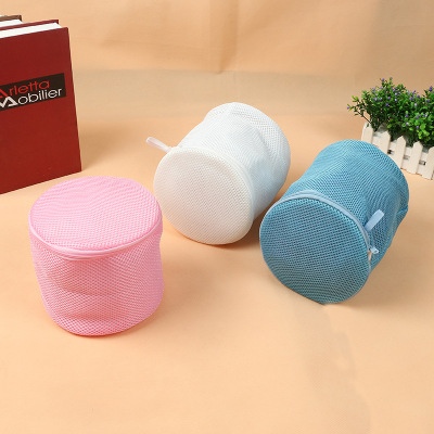 The sandwich bra wash bag is available in white, pink and blue