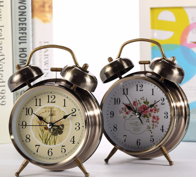 Factory Wholesale Retro 4-Inch Bronze Bronze Gold Creative Student Children Bell Alarm Clock Fashion Home