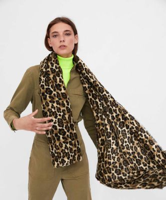 New Zara animal printed leopard scarves of autumn and winter shop style cashmere warm shawl
