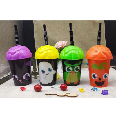 The film of the plastic cup for Halloween can be customized