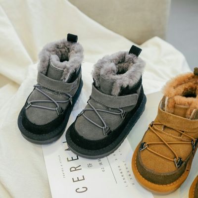 New in autumn and winter?\nLeather matching wool and thickened cotton boots?? A undertakes to