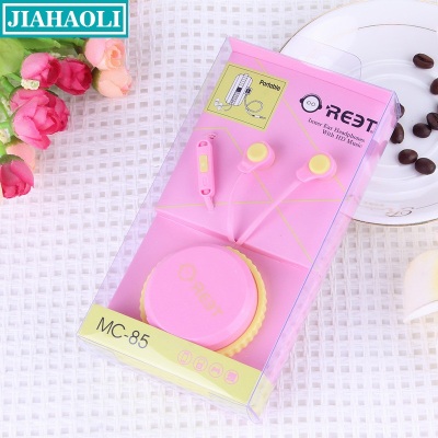 The jhl-re081 in-ear headphones come with a microphone earphone and a macaron receiver box.