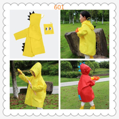 Baby to children's raincoat is cute and adorable