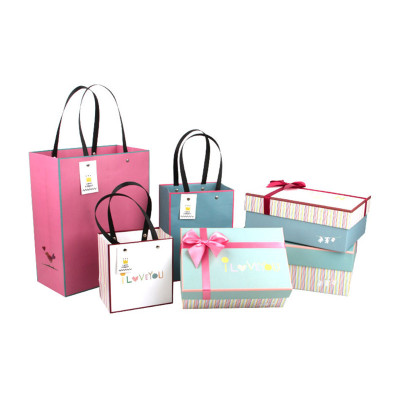 Factory direct sale gift box gift bag set clothing snacks packaging paper boxes
