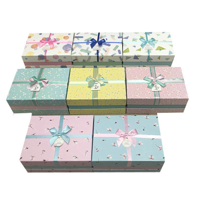 Manufacturers supply broken flower gift box set hot sale bra underwear packaging carton custom wholesale