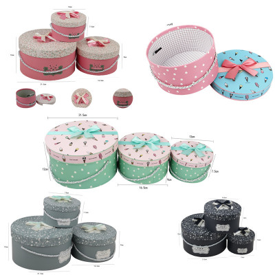 Manufacturers wholesale Christmas toys, food, craft gifts, packaging paper boxes, portable baking round gift boxes, candy boxes
