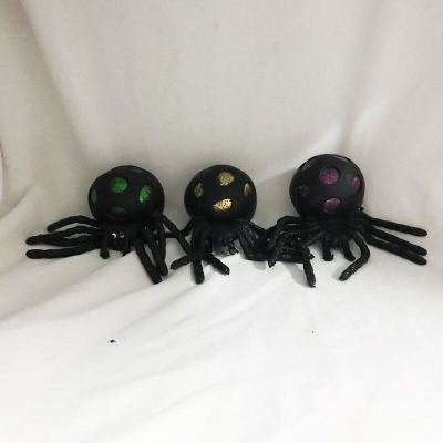 Adult decompression vent toy TPR spider vent grape ball player pinch vent grape ball toy