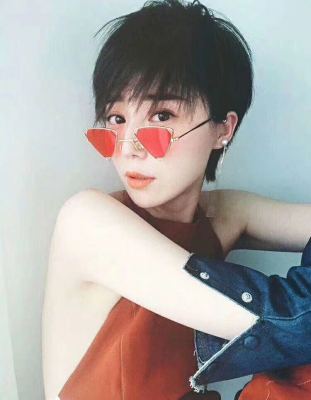 New personality triangle sunglasses women's version of the Korean version of hongyuan hip-hop sunglasses metal