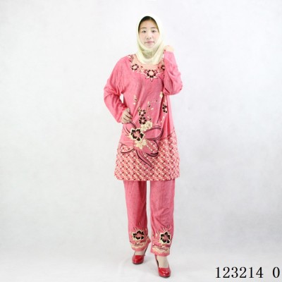 Pakistan Muslim Women's Wear Ice Silk Printing Islamic Women's Suit Two-Piece Set Factory Cross-Border Wholesale Delivery