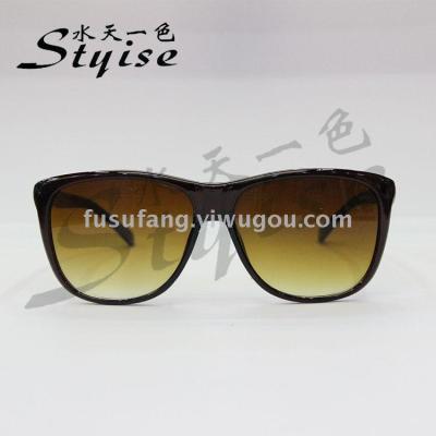 Stylish comfortable slim leg sunglasses fashionable men's and women's sunshade A5153