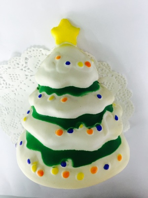 Manufacturers direct sales SQUISHY slow rebound PU pressure relief release knead toy simulation plant Christmas tree