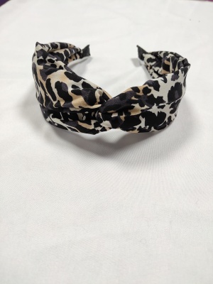 Factory direct selling Korean popular cross-section female leopard print head buckle headgear joker atmospheric fashion