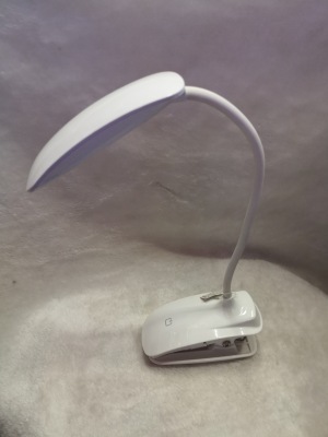Factory Direct Sales Charging Clip Led Student Eye Protection Desk Lamp Reading Lamp LED Desk Lamp Creative Gift