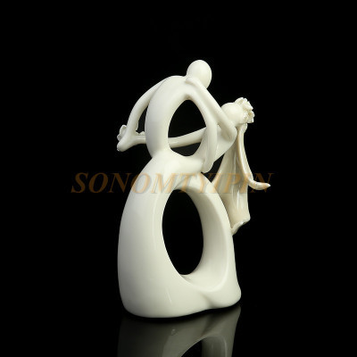 Ceramic wedding cake top doll wedding ceremony creative gifts home aesthetic ceramic crafts display pieces direct sales
