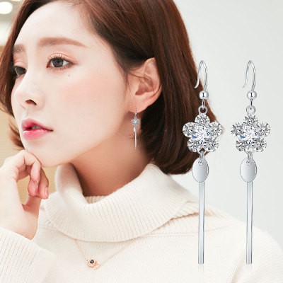 Show a face thin the earring that suits round face han version temperament is fashionable and easy temperament is decorous long paragraph atmospheric plum drop