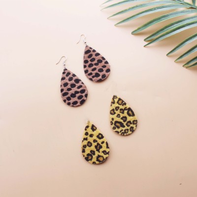2018 new horsehair leopard-print leather earrings, Japanese and American pendant temperament leather earrings, female ear manufacturers wholesale