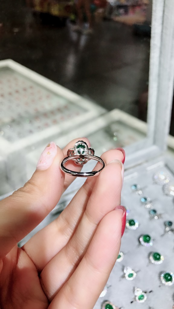 Product Image Gallery