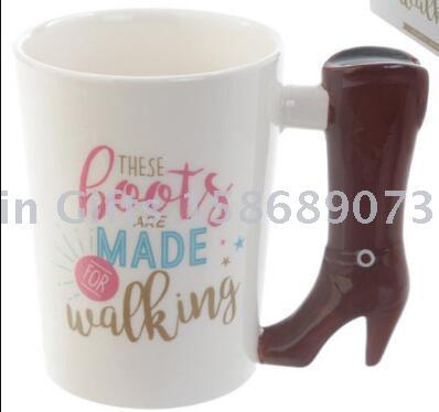 2019 creative ceramic shoe cup 3D handle cup 3D modeling cup mug gift
