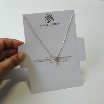 INFANTA JEWELRY Customized printing white iridescent paper card for necklace jewelry display and packaging