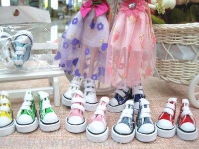 Mini canvas small shoes salon doll cloth shoes couple key chain car pendant birthday gift 3.5cm