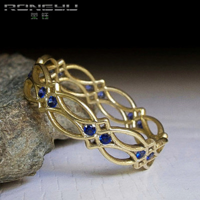 Wish New Simple 18K Gold Plated Flower Ring Women's Fashion Hollowed-out Inlaid Sapphire European and American Ring