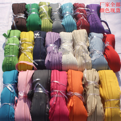 Yiwu factory spot nylon 5 nylon size zipper whole bundle zipper environmental protection clothing bags zipper