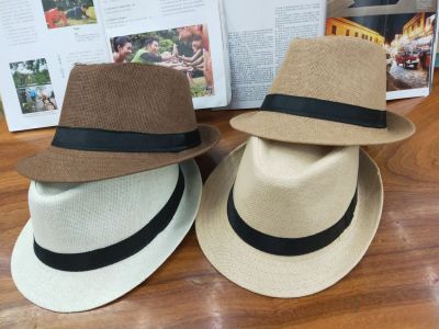 Korean Style British Beach Straw Hat Outdoor Men's and Women's Sun Hats Top Hat Sun-Proof Couple Sun Protection Spring and Summer Fedora Hat Spot