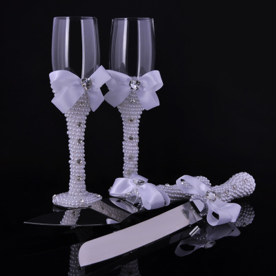 Europe and the United States wedding champagne glass wedding supplies checking transparent glass goblet cake knife shovel set wholesale