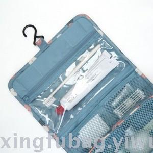 Manufacturers wholesale Korean version of travel suspension wash bag nylon makeup bag large capacity hook wash bag