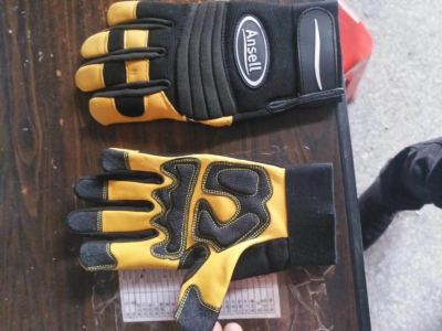 High - end shock - proof cycling gloves
