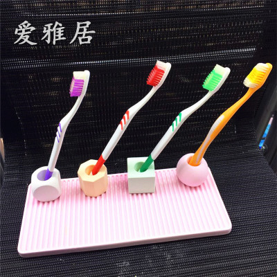 Manufacturers direct sales of Japan hot new environmental diatomaceous earth toothbrush holder, water absorption dehumidification and anti - mold toothbrush holder