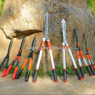 Lengthened garden fence scissors green from shearing thick branches shearing high branches orchard knife shearing green
