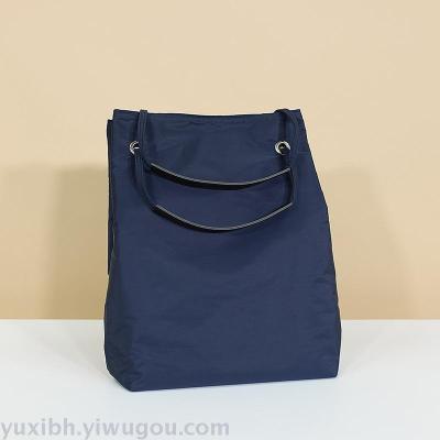 Stylish shopping bag