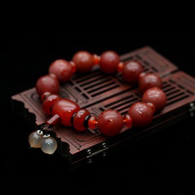 Manufacturers wholesale natural frosted agate hand string six word Buddha bead bracelet Tibetan old agate transfer hand string