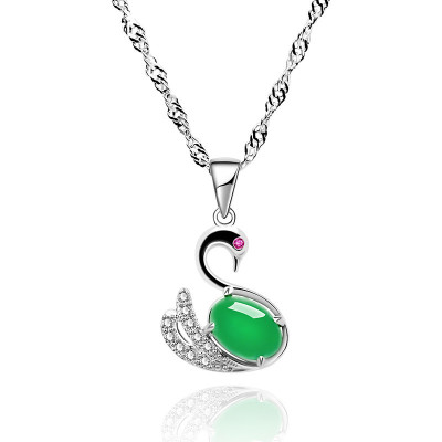 Korean Style New Green Chalcedony Swan Pendant Female Green Agate Inlaid Zircon Swan Necklace Pendant Simple Fashion Jewelry