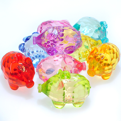 Acrylic beads transparent color imitation crystal animal big pig beaded pendant boys amusement park, grab the gem toys