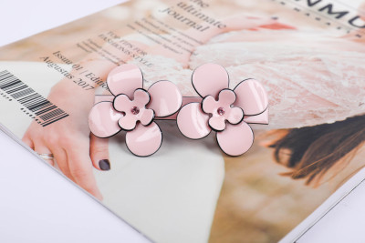 Han edition girl heart lovely flower shape color one word clip small clip broken hair hair clip child makarong card child hair decoration