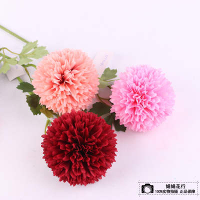 Home interior set decoration with three heads of different color fashion holding bouquets to prevent the true and false rose branches