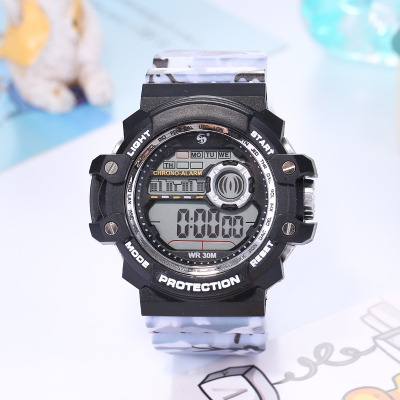 Manufacturer direct sale brand man camouflage leisure sports electronic wristwatch digital waterproof luminous watch