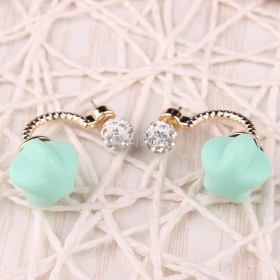 Factory direct selling Korean version of popular long star earrings small pure and fresh earrings embedded pearl atmosphere