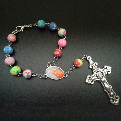 Religious jewelry cross bead bracelet colored soft clay beads holy image of Christ hand decoration 13.6g