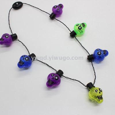 ZD Factory Direct Sales Foreign Trade Popular Style Glowing Skull Necklace Halloween Christmas Glowing Necklace Ghost Head Necklace