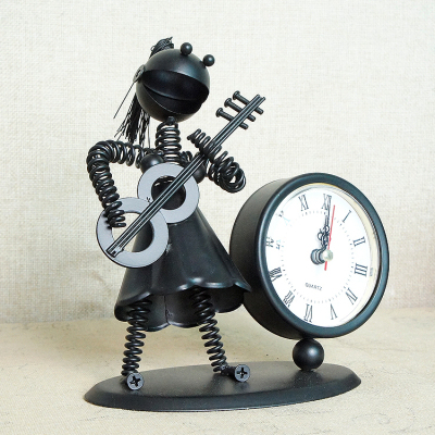  Metal crafts little beauty musical instrument plays iron man clock home decoration